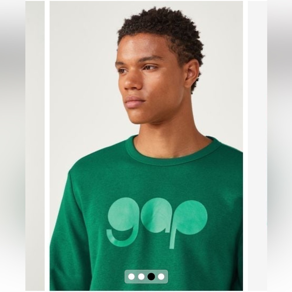 Gap-L-green-crewneck, long sleeve, gap logo on front, sweatshirt.